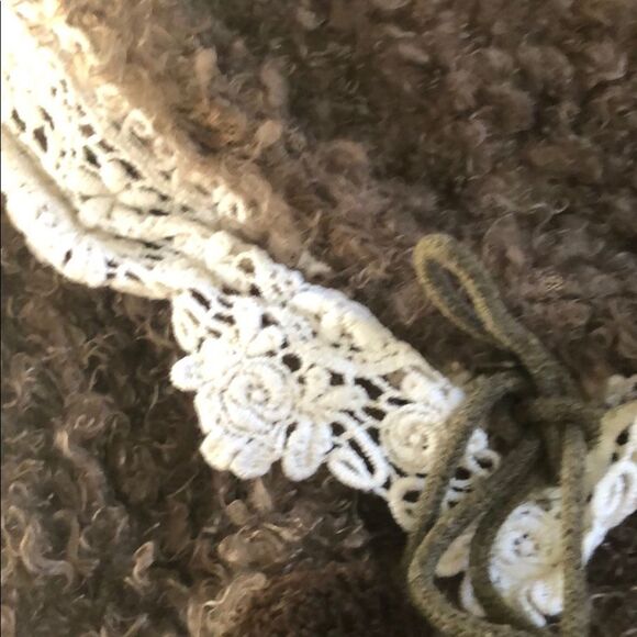 Ikelai Dress - Picture 8 of 8